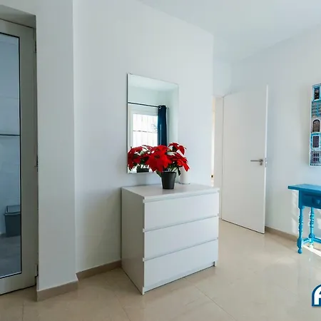 Willa Modern & Bright With Separate Studio - El Guanche Playa Blanca (Lanzarote)