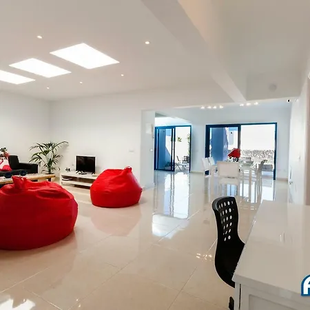 Modern & Bright With Separate Studio - El Guanche * Πλάγια Μπλάνκα