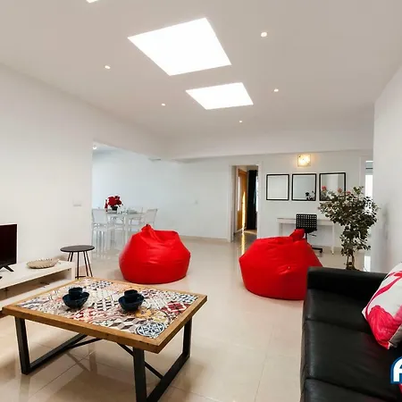 Βίλα Modern & Bright With Separate Studio - El Guanche